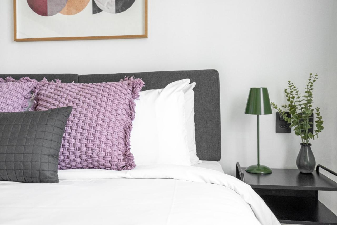 Apartamento Apto Moderno Com Varanda E Vaga - Itaim Bibi *